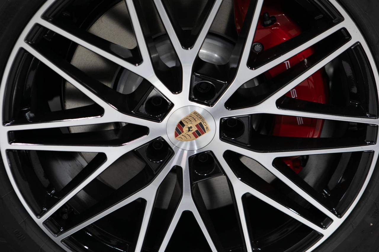 Thumbnail: 2026 Porsche  - 11