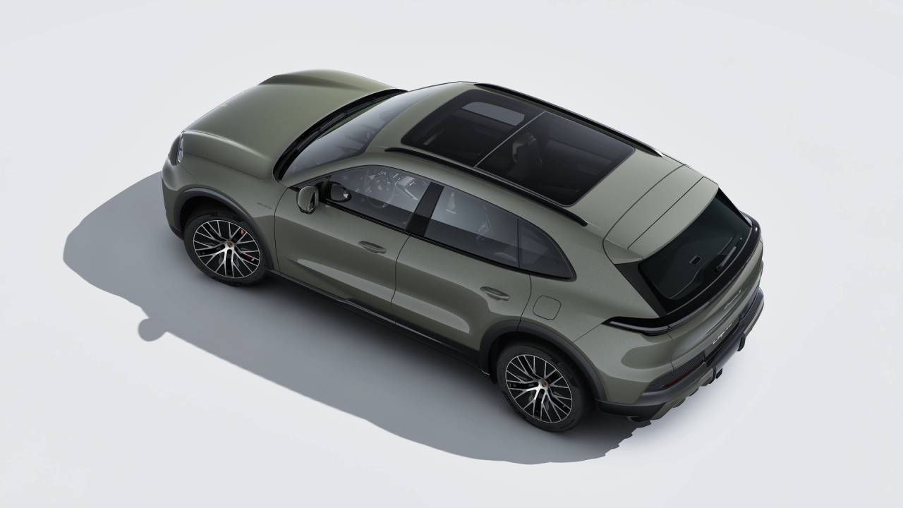 Thumbnail: 2026 Porsche Cayenne - 4