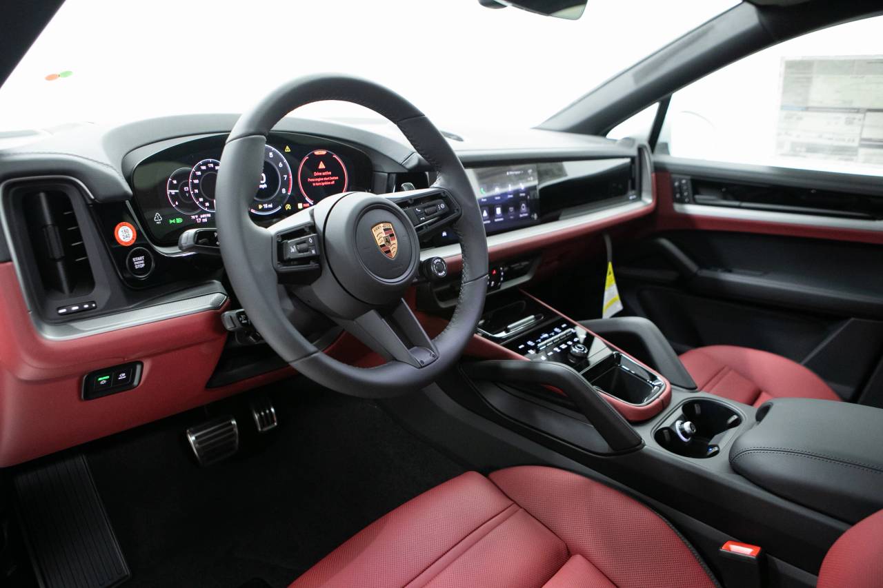 Thumbnail: 2026 Porsche  - 4