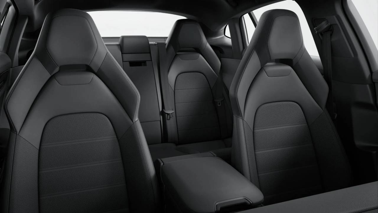 Thumbnail: 2026 Porsche Panamera - 9