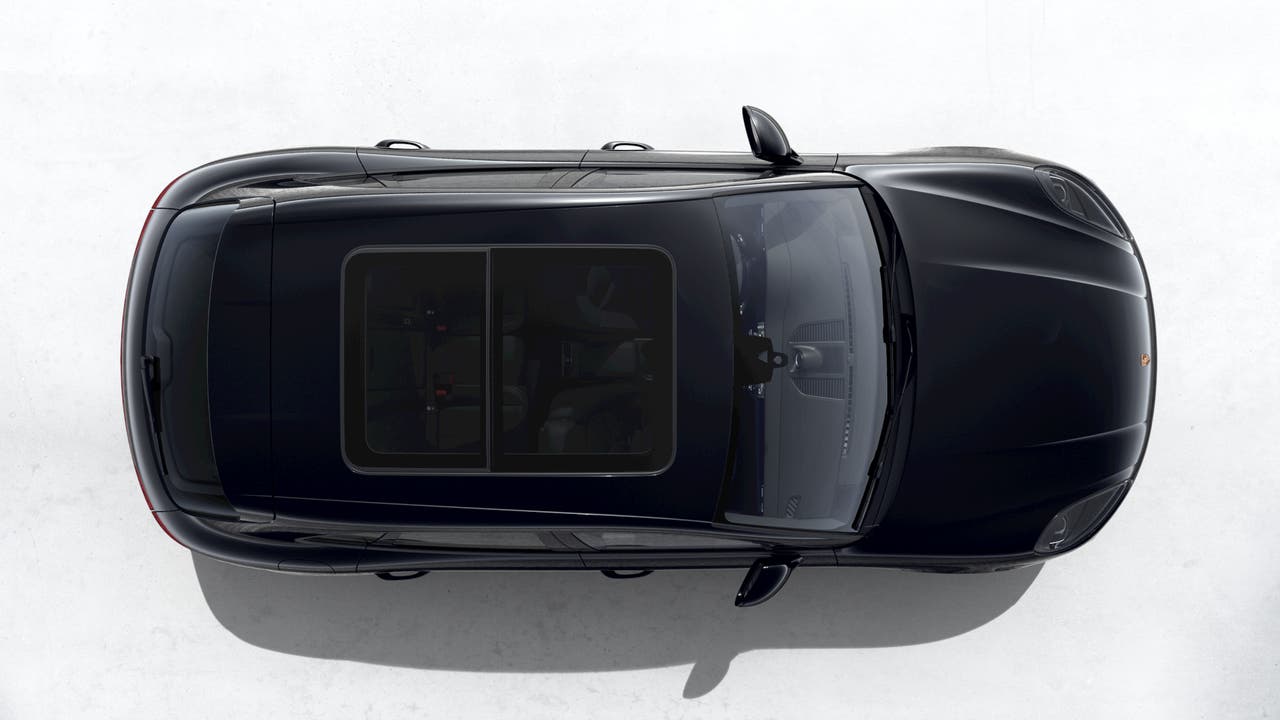 Thumbnail: 2026 Porsche Macan - 5