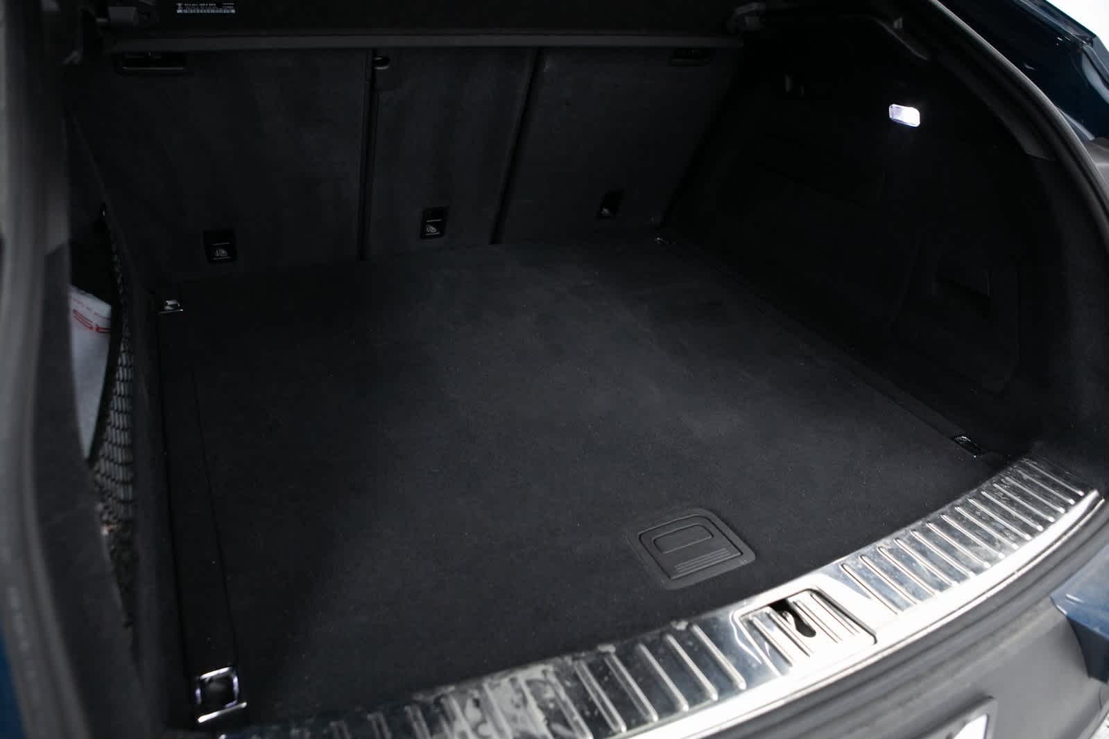 Thumbnail: 2024 Porsche Cayenne - 33