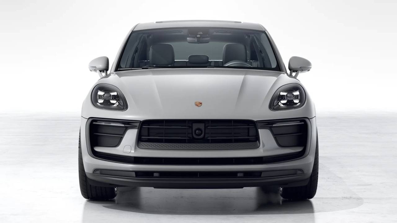 Thumbnail: 2026 Porsche Macan - 9