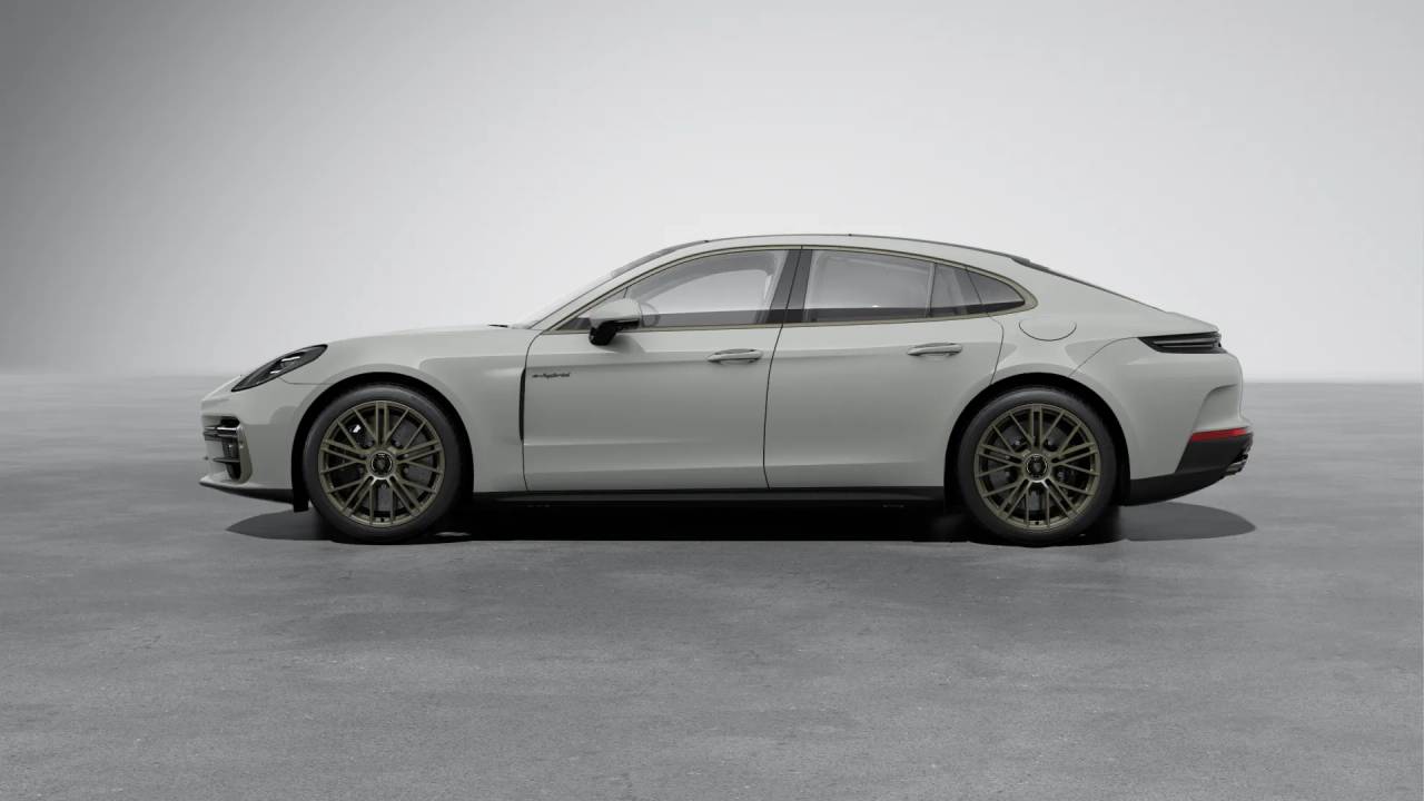 Thumbnail: 2026 Porsche Panamera - 2