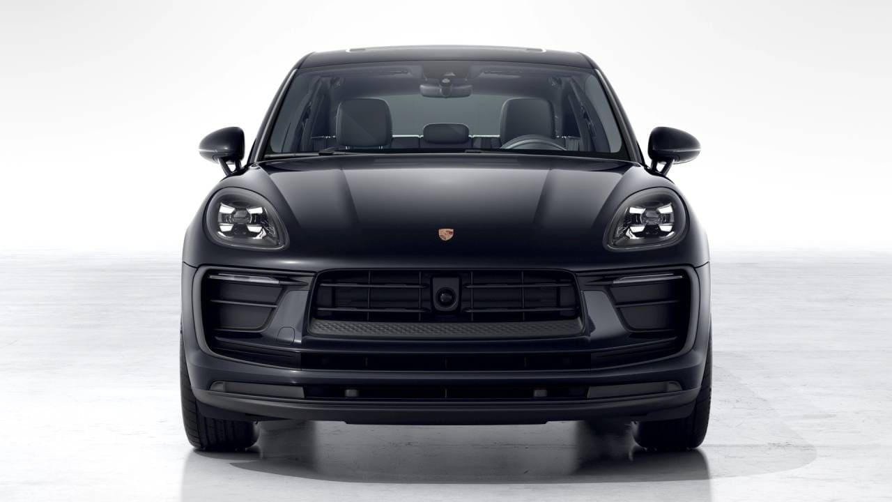 Thumbnail: 2026 Porsche Macan - 8