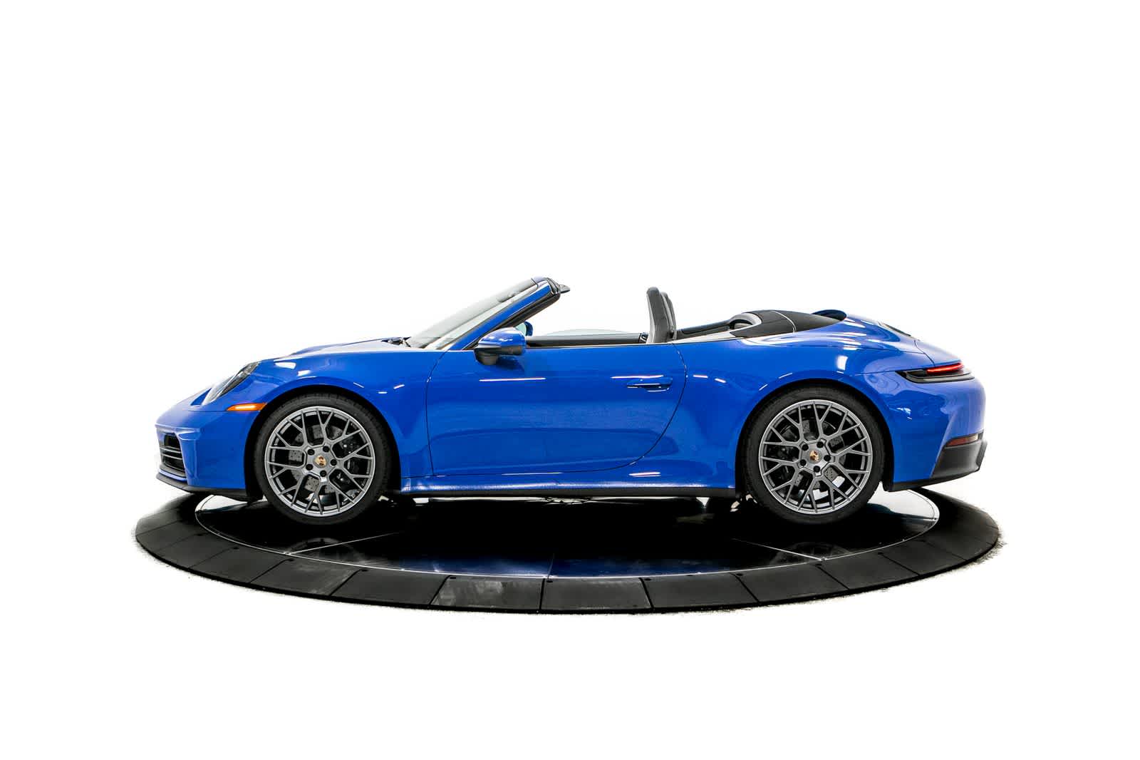 Thumbnail: 2025 Porsche 911 - 2