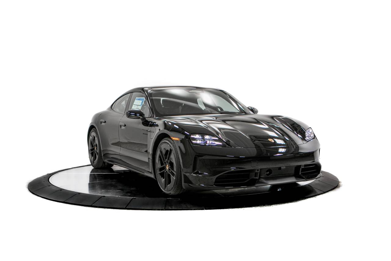 Thumbnail: 2026 Porsche Taycan - 9
