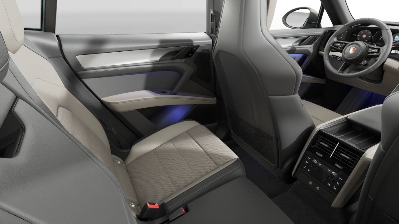 Thumbnail: 2026 Porsche Cayenne - 14