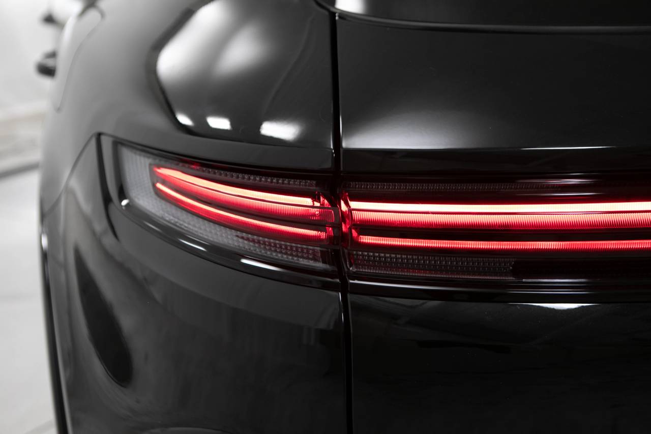 Thumbnail: 2026 Porsche Cayenne - 15