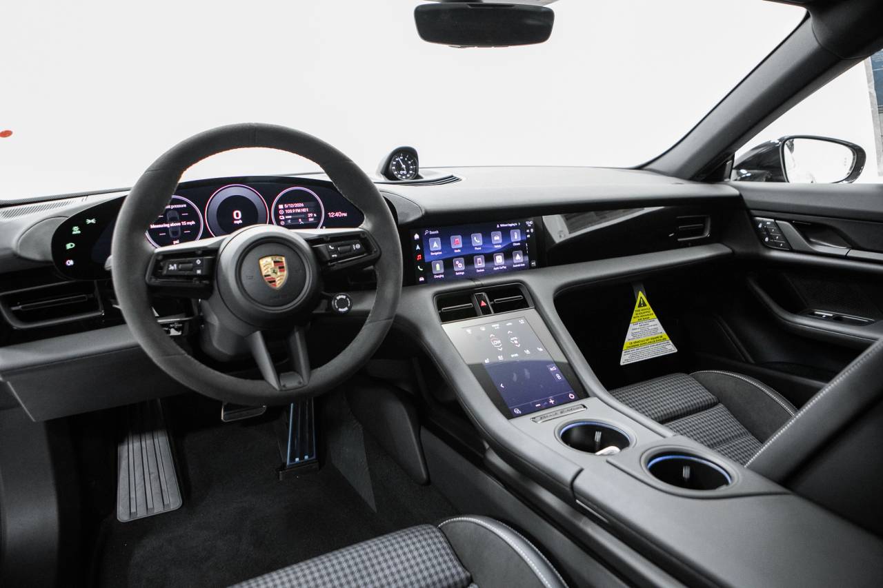 Thumbnail: 2026 Porsche Taycan - 19