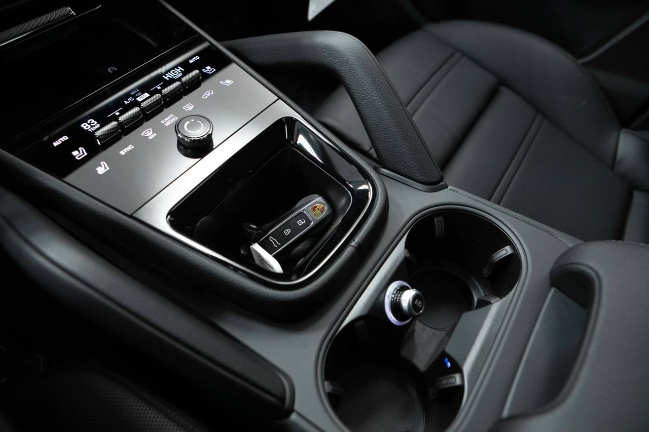 Thumbnail: 2026 Porsche  - 30