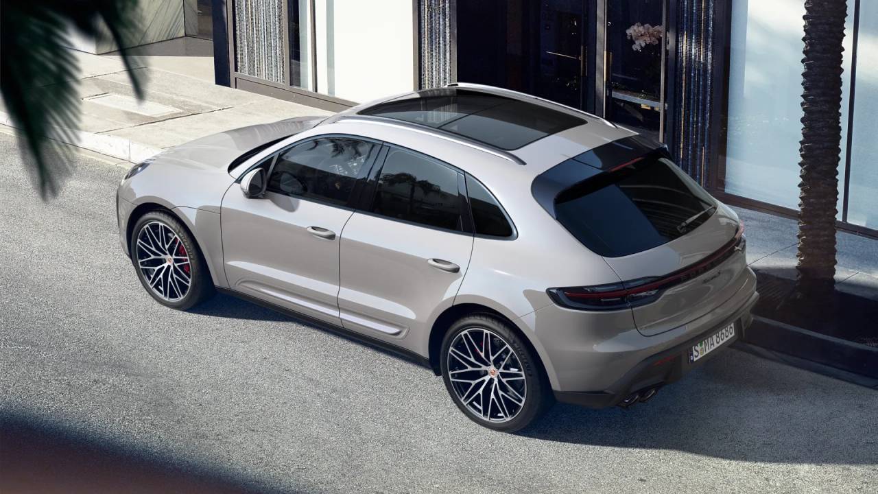 Thumbnail: 2025 Porsche Macan - 4