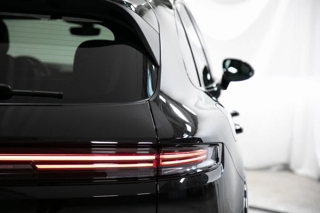 Thumbnail: 2025 Porsche Cayenne - 39