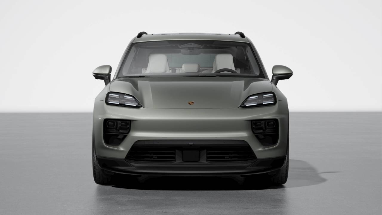 Thumbnail: 2026 Porsche Macan - 8