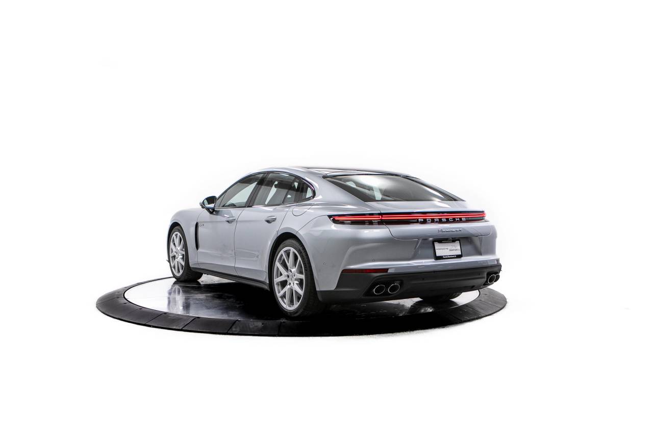 Thumbnail: 2026 Porsche Panamera - 3