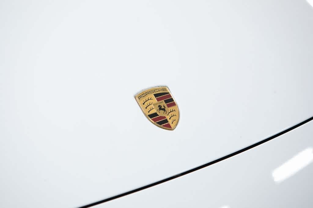 Thumbnail: 2025 Porsche Macan - 19