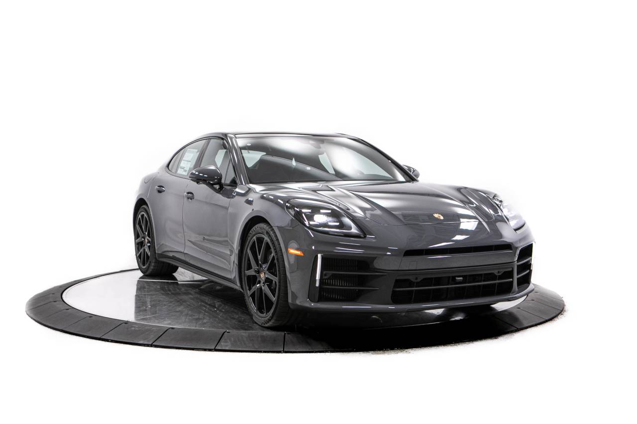 Thumbnail: 2026 Porsche Panamera - 9