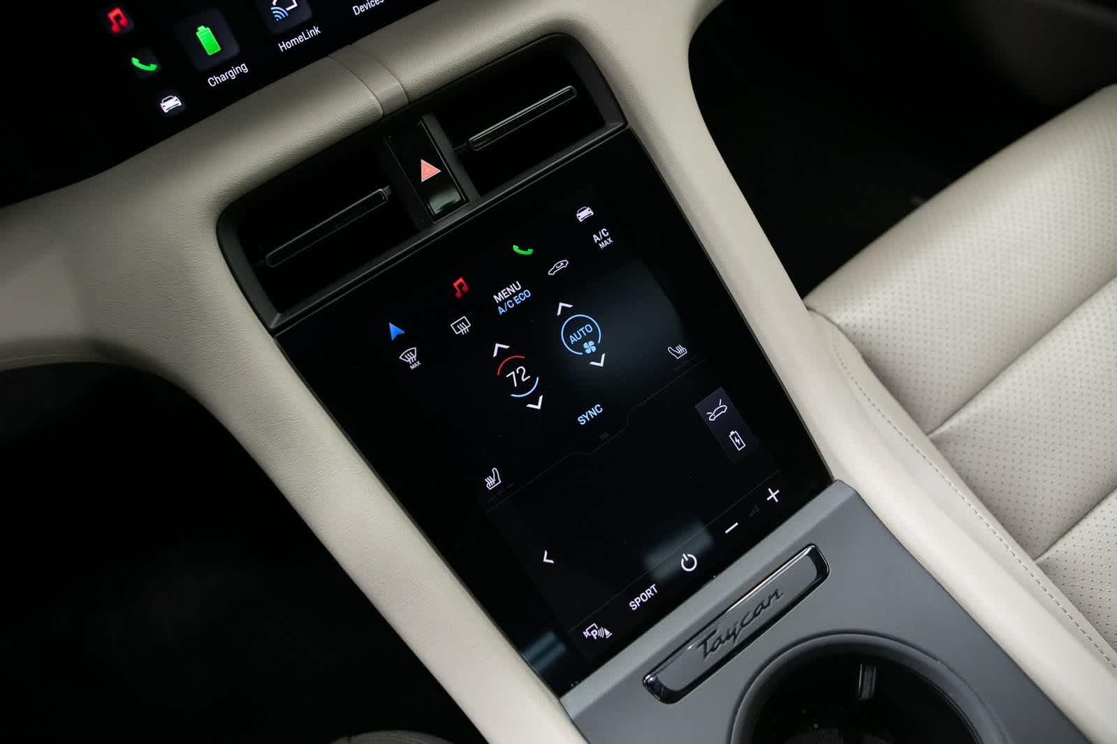 Thumbnail: 2023 Porsche Taycan - 21