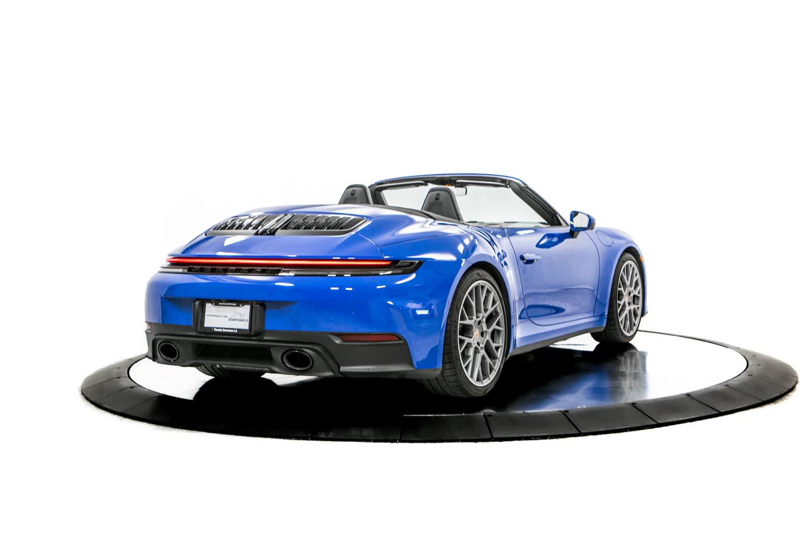 Thumbnail: 2025 Porsche 911 - 7