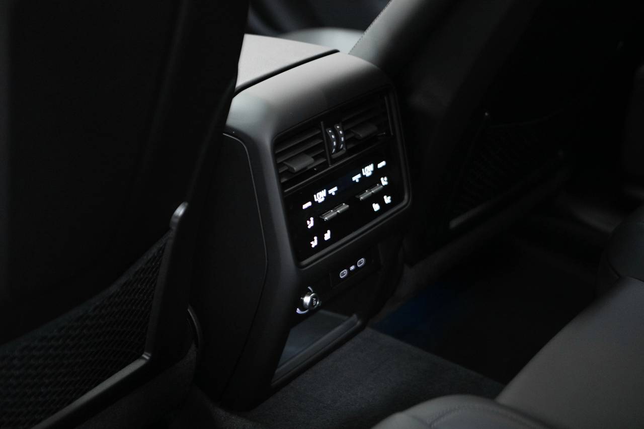 Thumbnail: 2026 Porsche  - 37