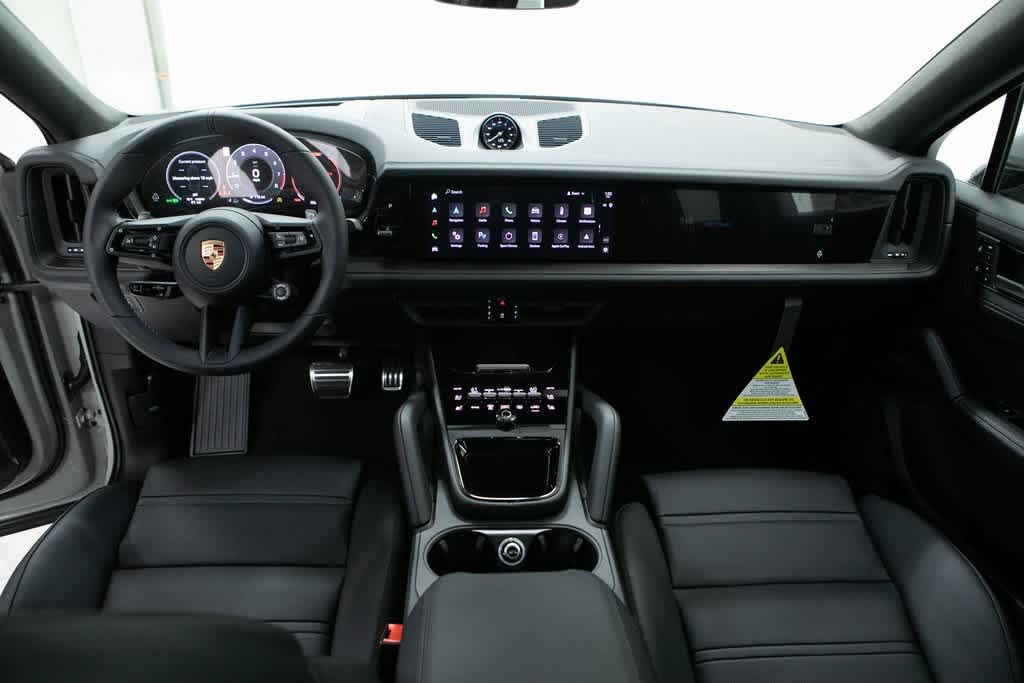 Thumbnail: 2025 Porsche  - 13