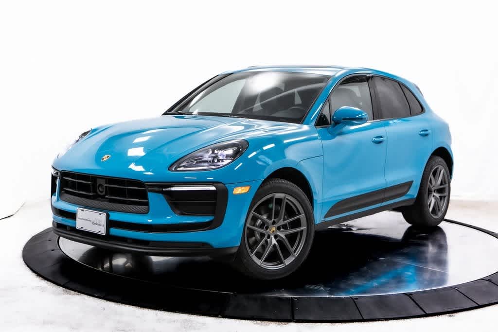 2023 Porsche Macan Base