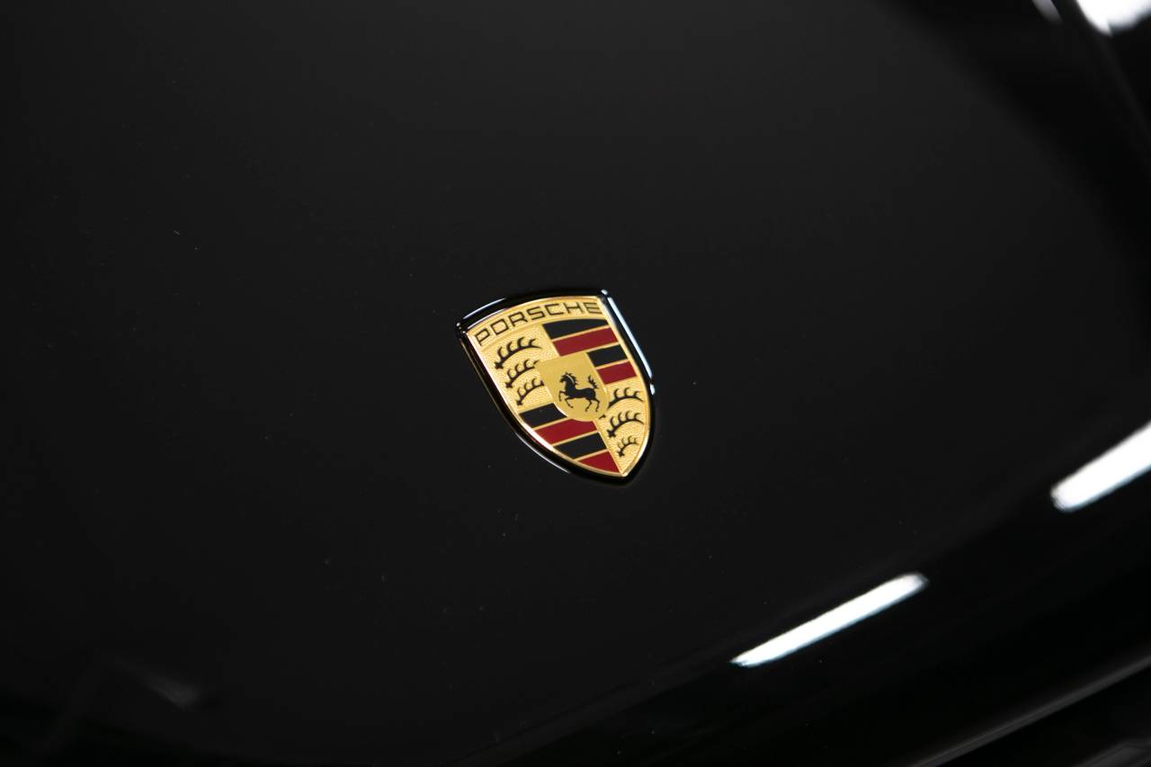 Thumbnail: 2026 Porsche Macan - 14