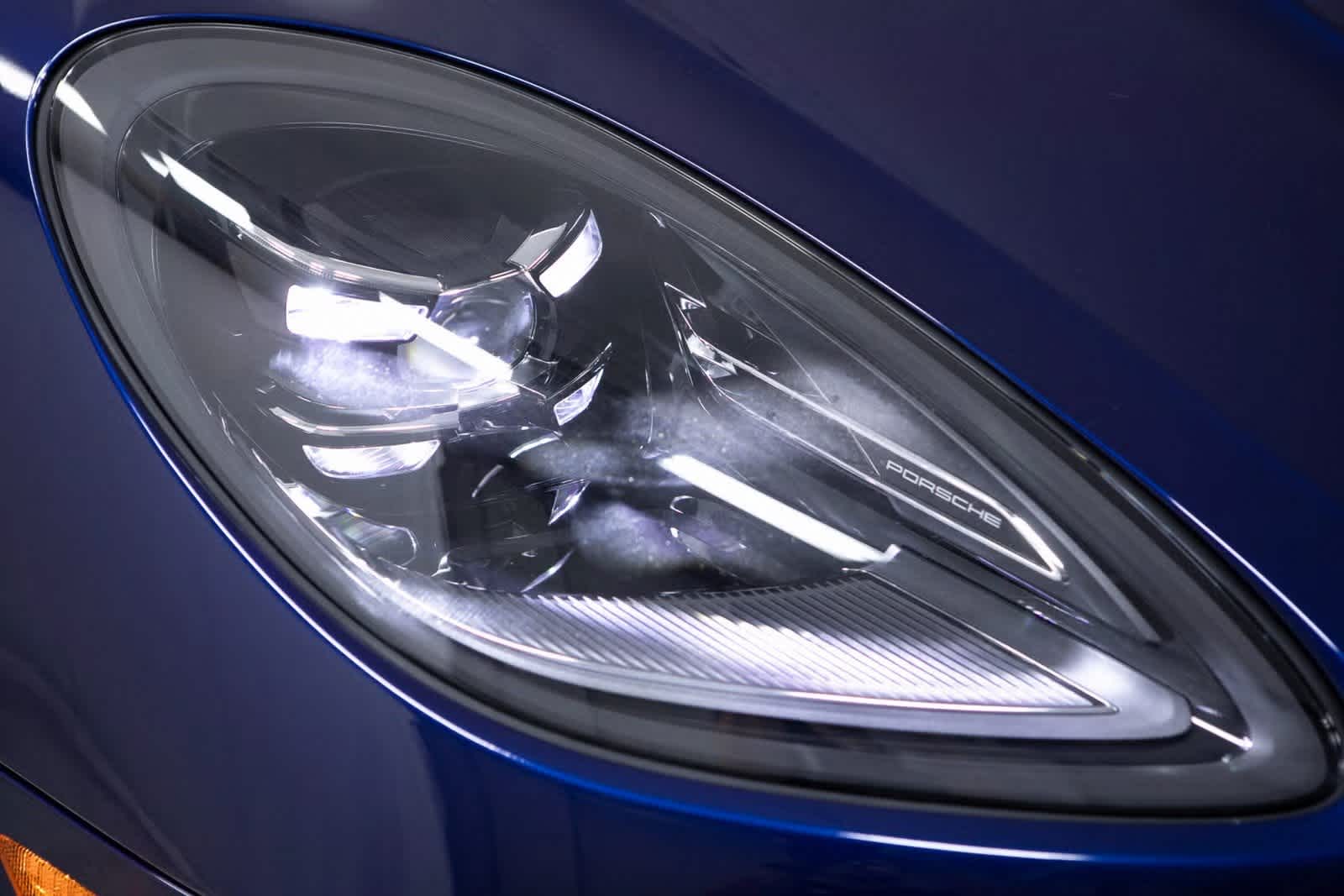 Thumbnail: 2025 Porsche Macan - 31