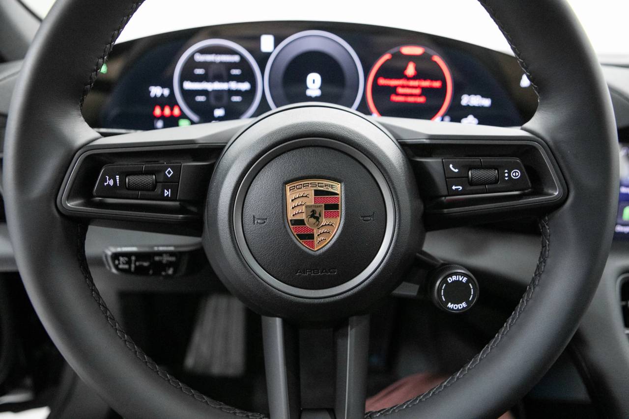 Thumbnail: 2026 Porsche Taycan - 20
