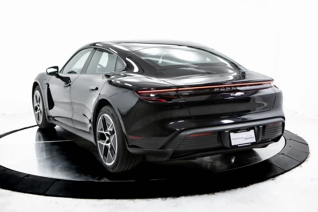 Thumbnail: 2025 Porsche Taycan - 3