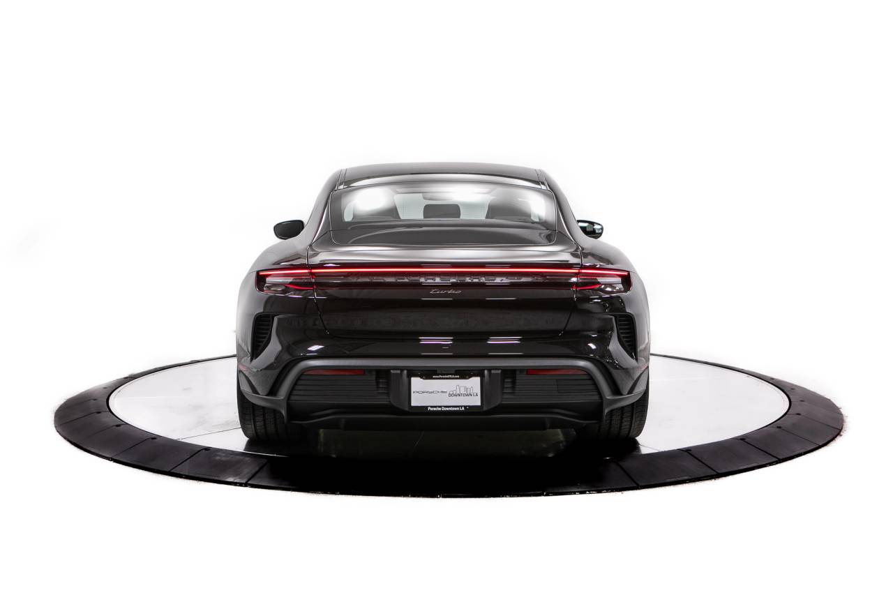 Thumbnail: 2026 Porsche Taycan - 6