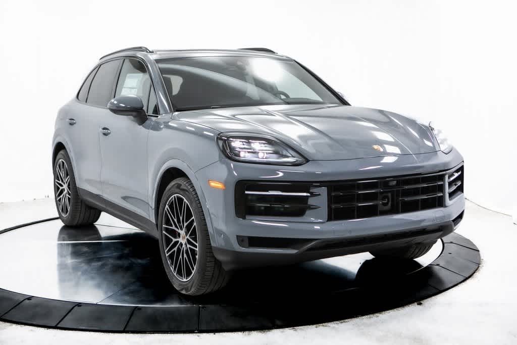 Thumbnail: 2025 Porsche Cayenne - 9