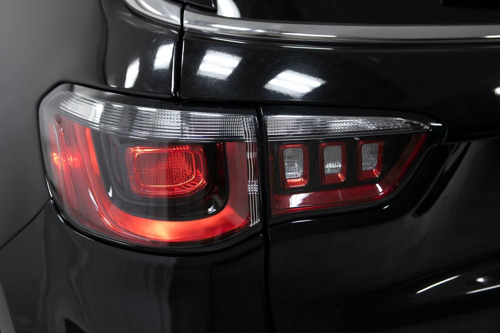 Thumbnail: 2023 Jeep Compass - 30