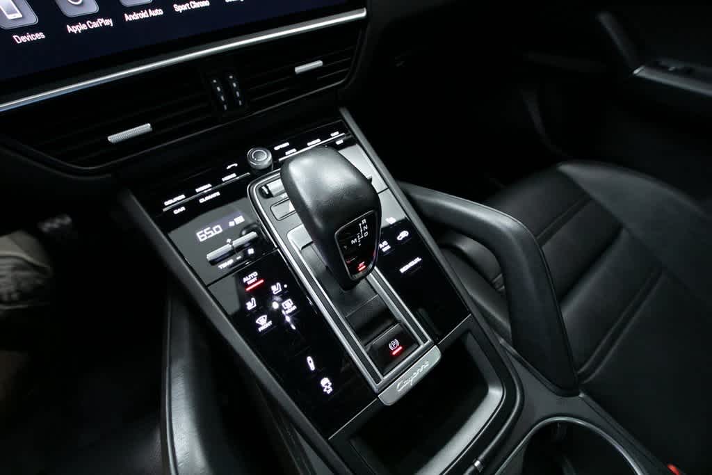 Thumbnail: 2022 Porsche Cayenne - 20