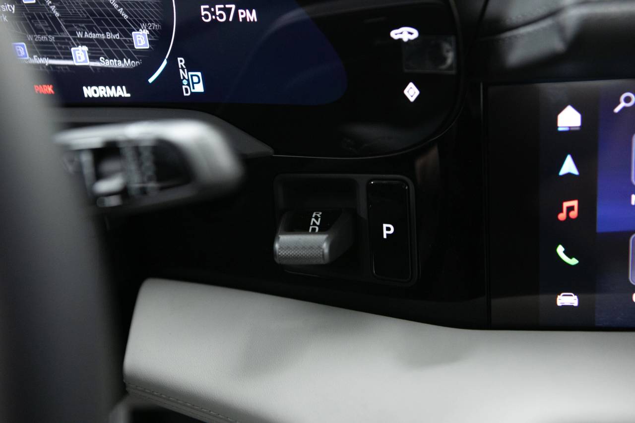 Thumbnail: 2026 Porsche Taycan - 33