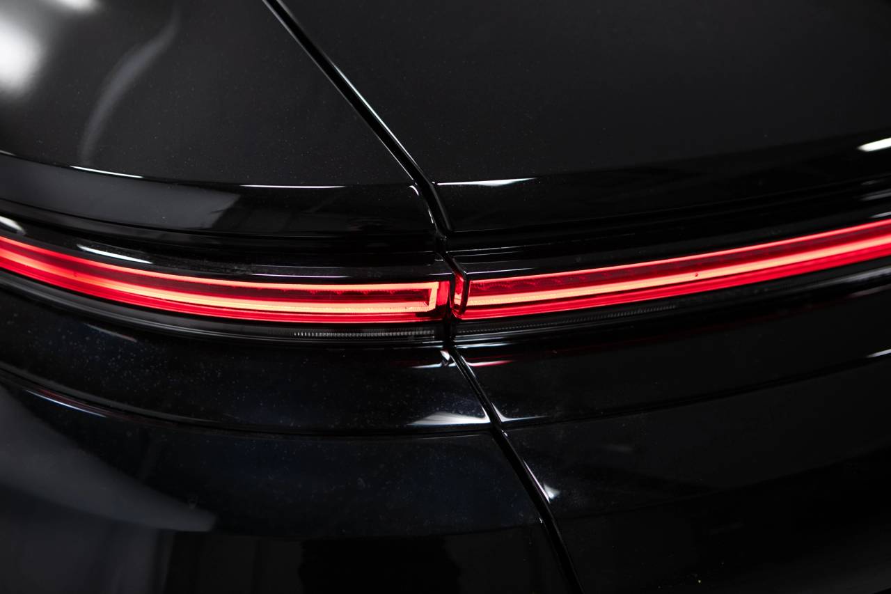 Thumbnail: 2026 Porsche Panamera - 15