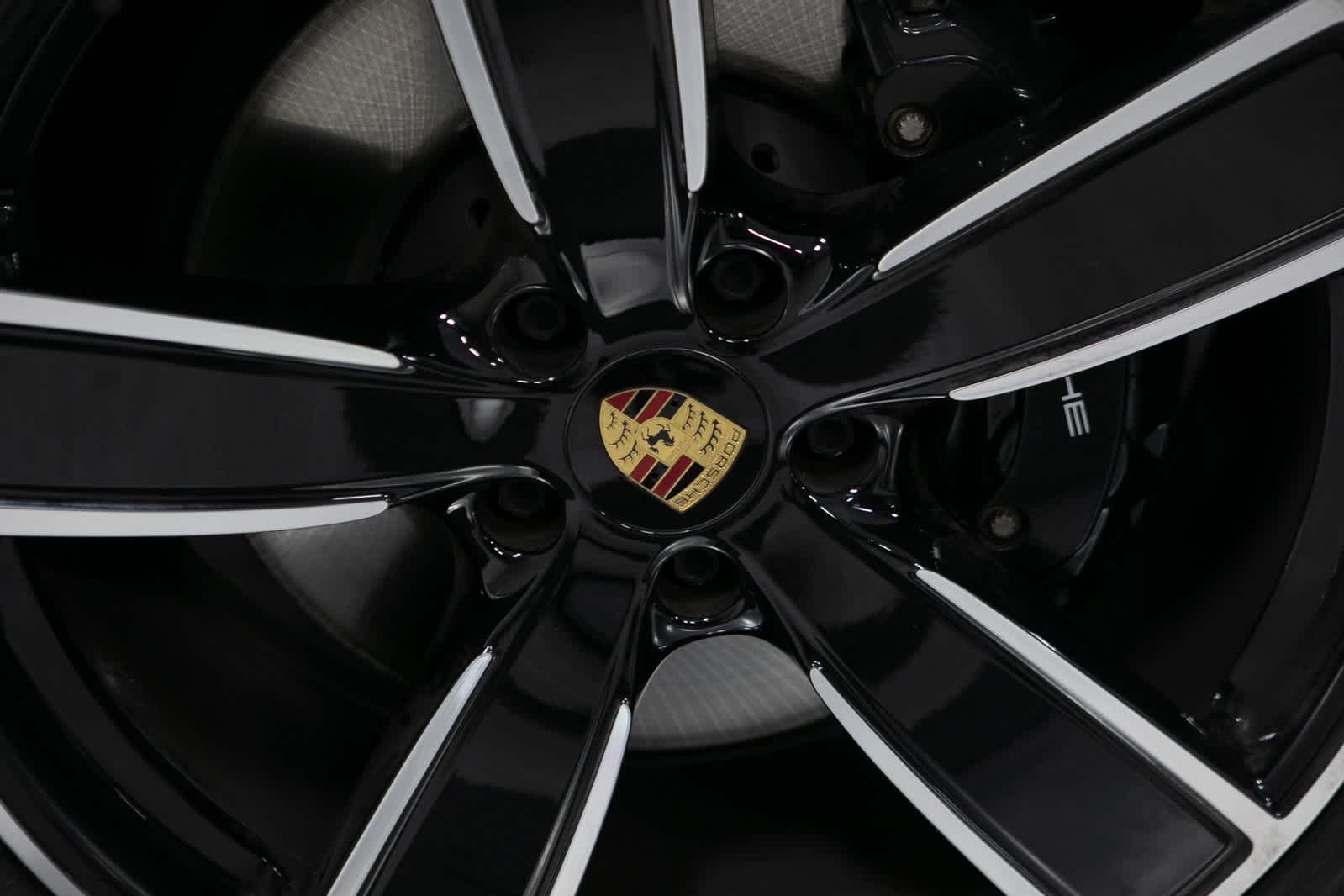 Thumbnail: 2023 Porsche Cayenne - 11