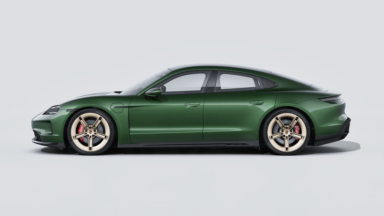 Thumbnail: 2026 Porsche Taycan - 2