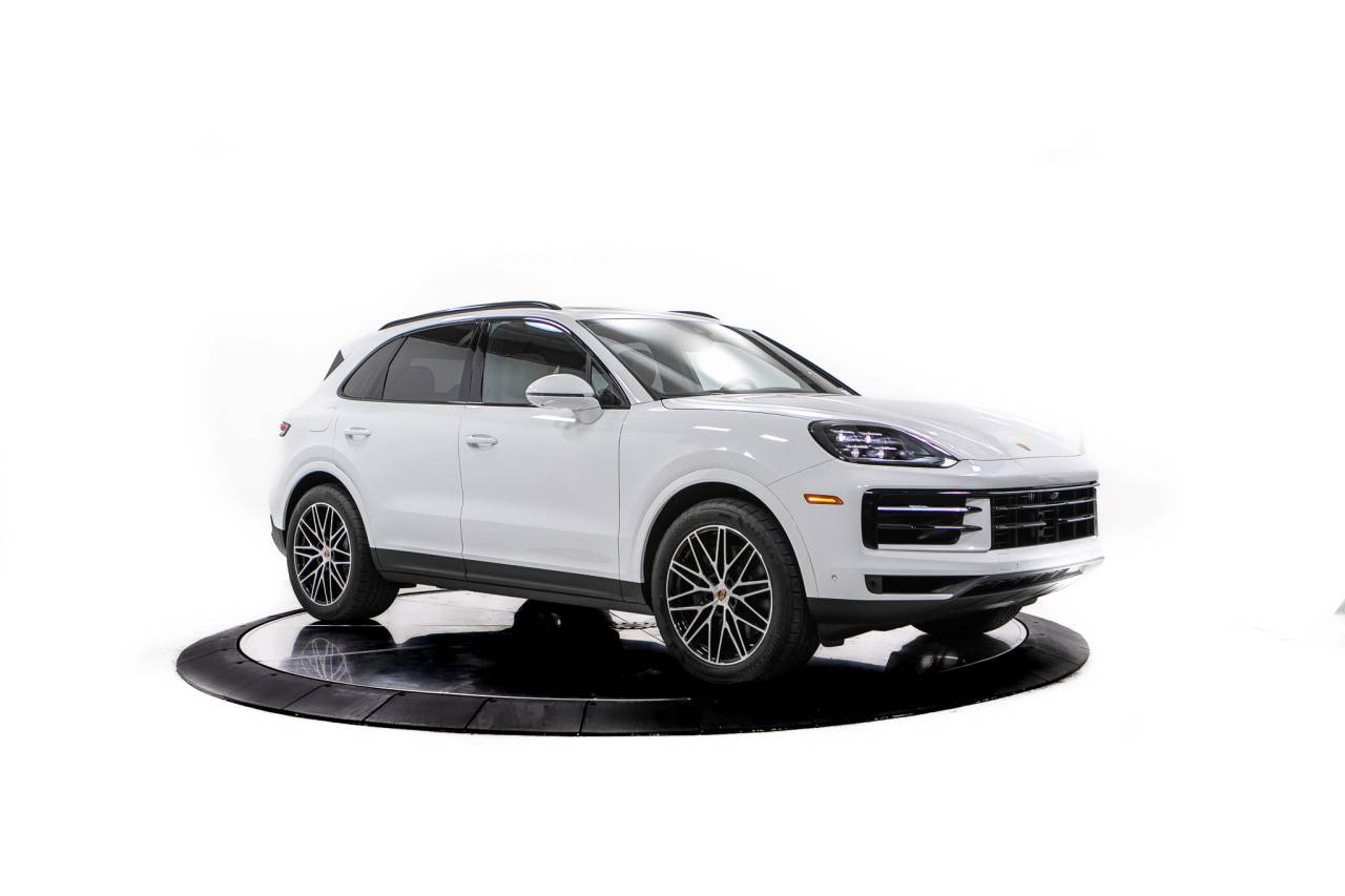 Thumbnail: 2026 Porsche Cayenne - 9
