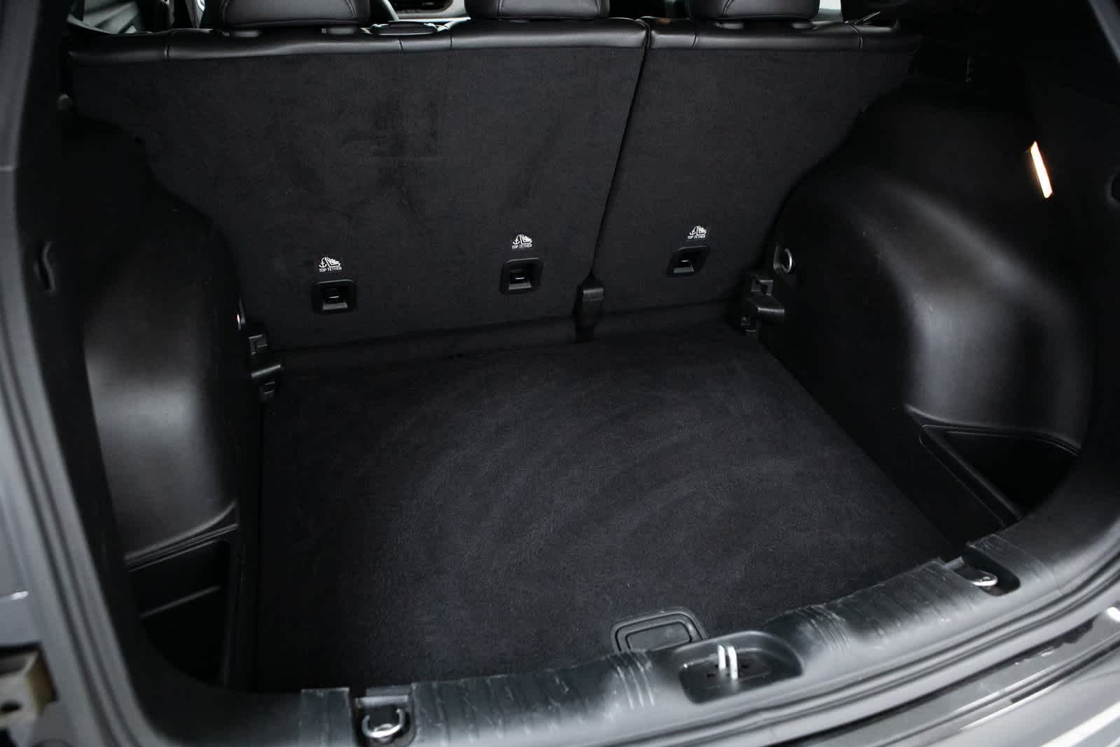 Thumbnail: 2023 Jeep Compass - 26