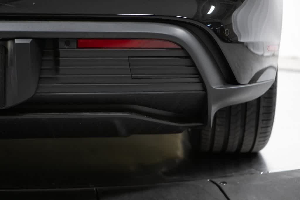 Thumbnail: 2025 Porsche Taycan - 39