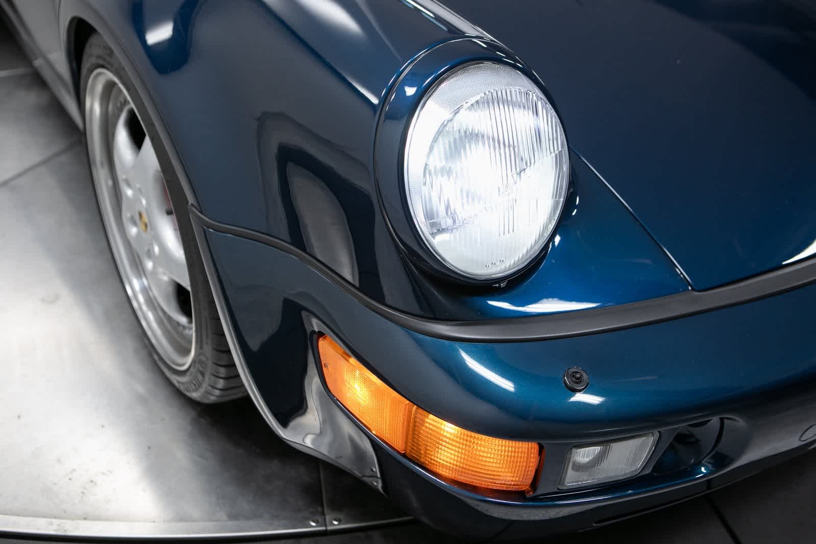 Thumbnail: 1992 Porsche 911 - 12