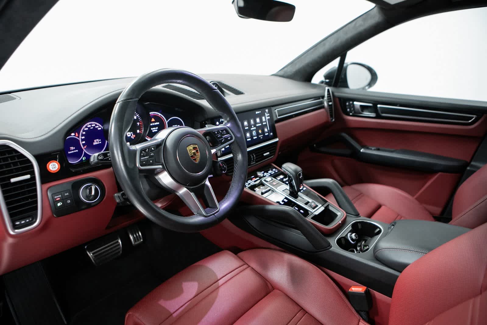 Thumbnail: 2023 Porsche Cayenne - 4