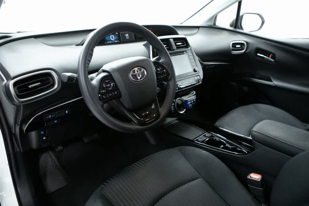 Thumbnail: 2021 Toyota Prius Prime - 4