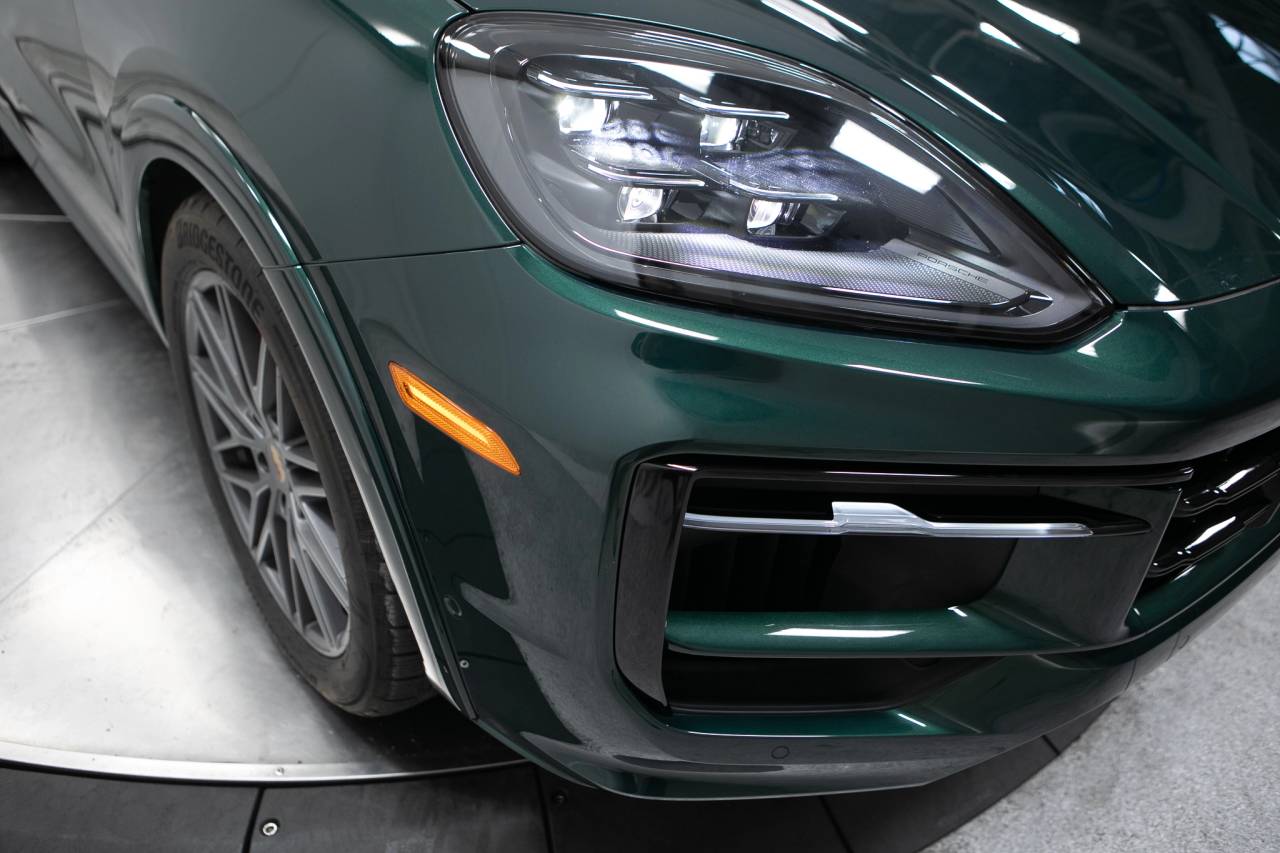 Thumbnail: 2025 Porsche Cayenne - 12