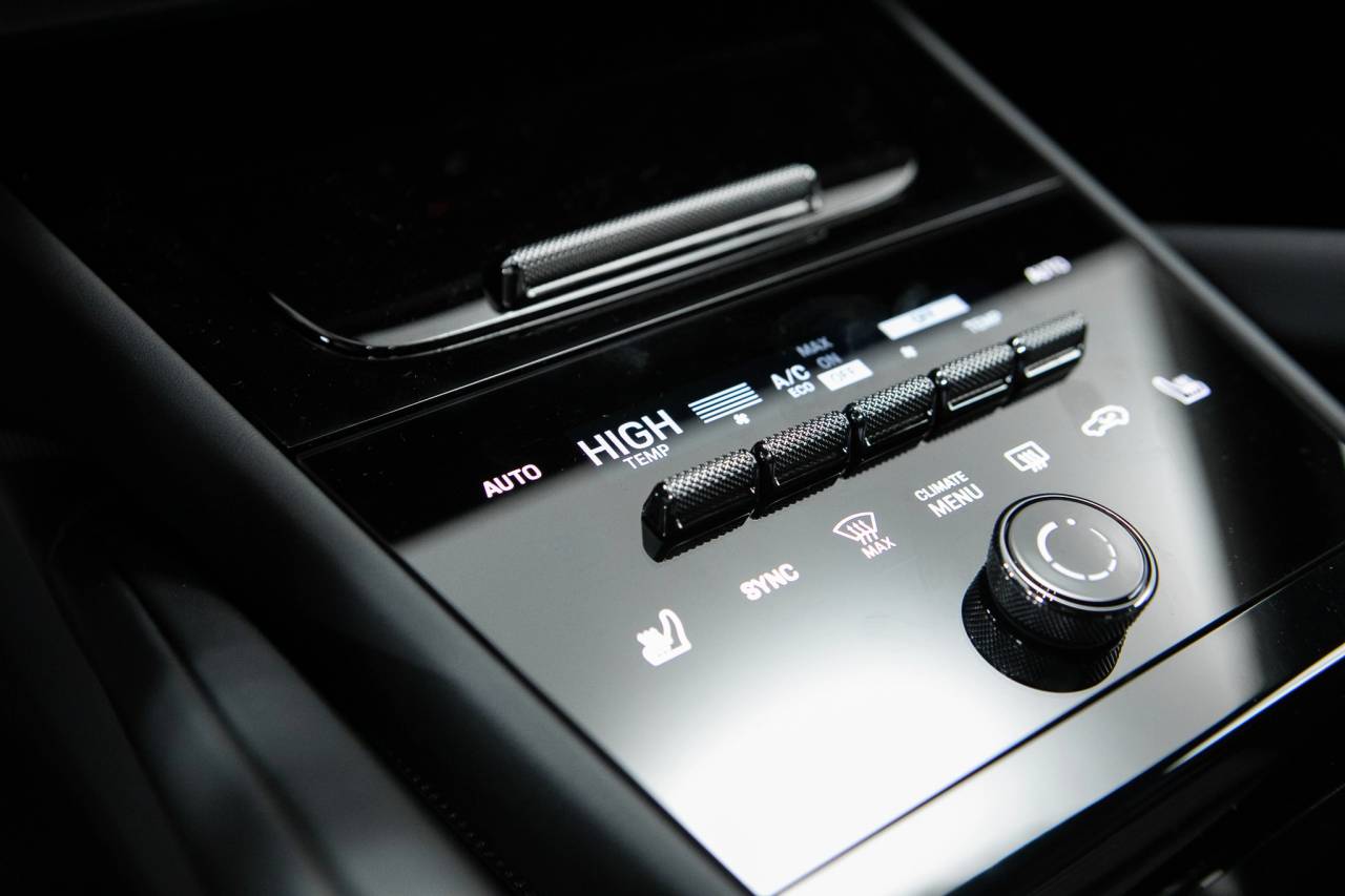 Thumbnail: 2026 Porsche  - 28