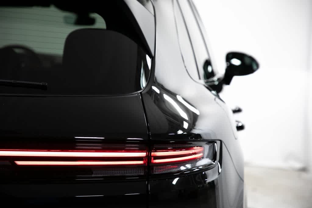 Thumbnail: 2025 Porsche Cayenne - 39