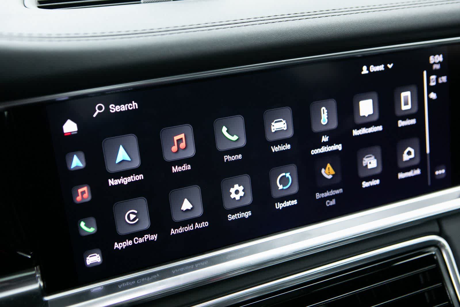 Thumbnail: 2022 Porsche Panamera - 15