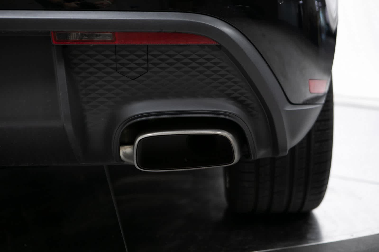 Thumbnail: 2025 Porsche Macan - 38