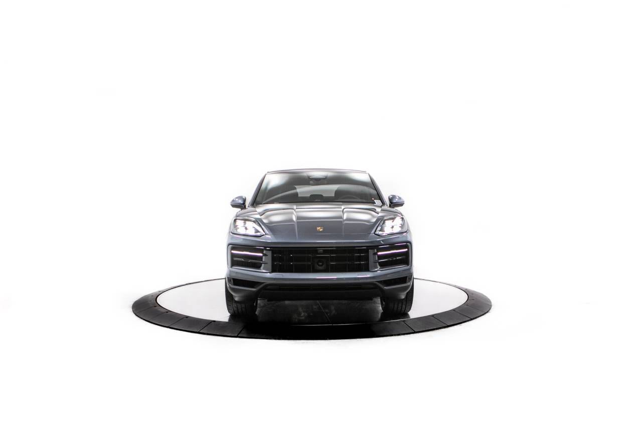 Thumbnail: 2026 Porsche  - 10